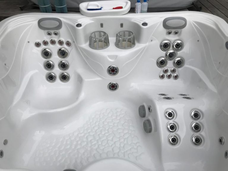 Service d’entretien sur Marquis Spas à Belmont-sur-Lausanne