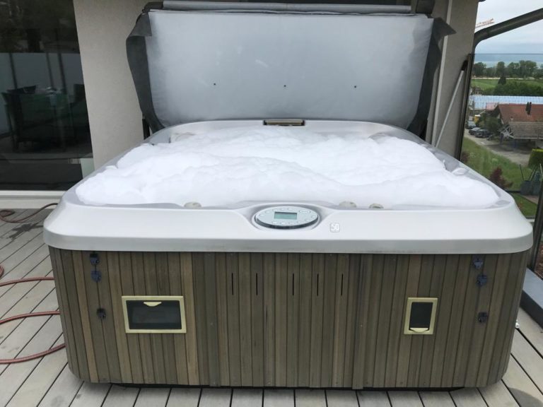 Service d’entretien sur spa jacuzzi à Montherod