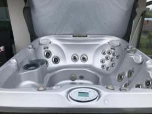 Service d’entretien sur spa jacuzzi à Montherod